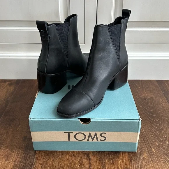 Toms • Esme • Black Leather • Booties - Picture 5 of 10